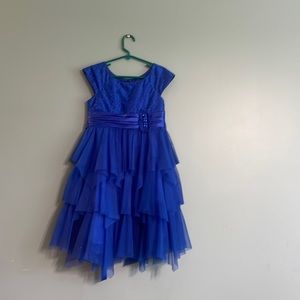 Girl’s formal dress